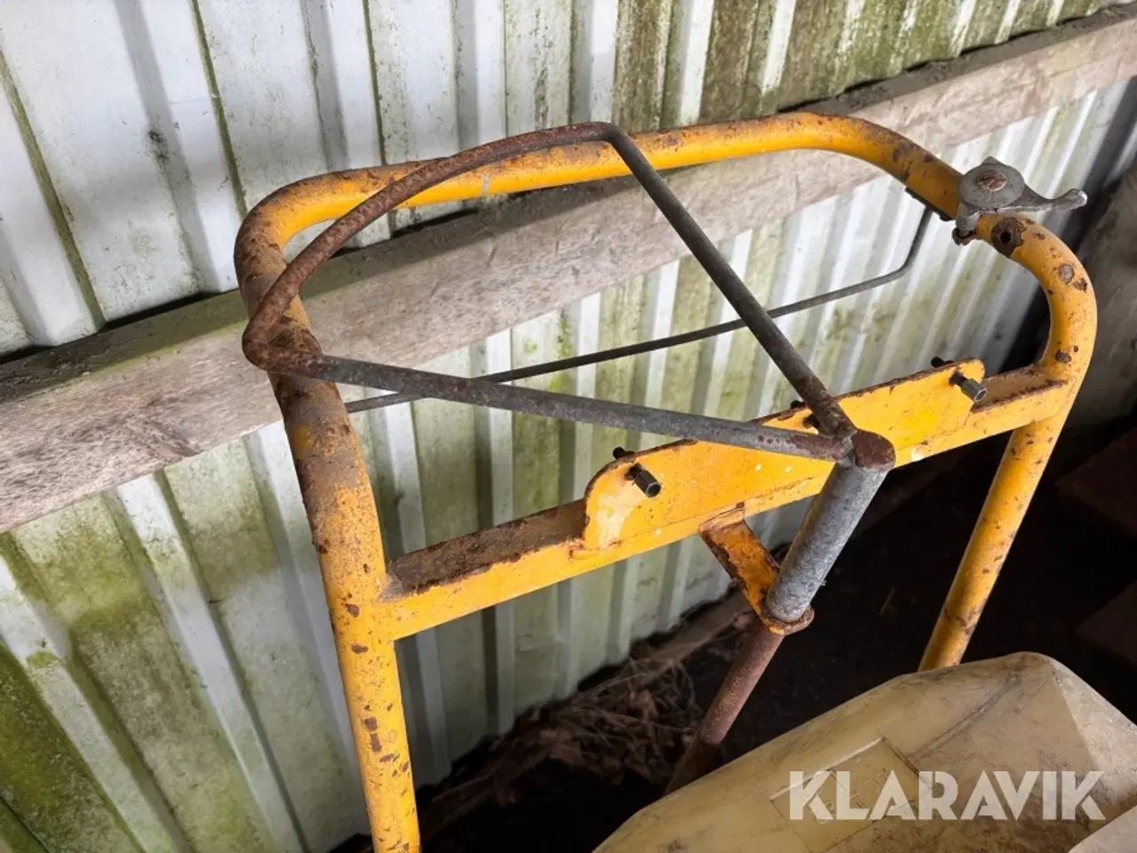 Billede 6 - Benzindrevet Marksprøjte 100 Liter 1 styk