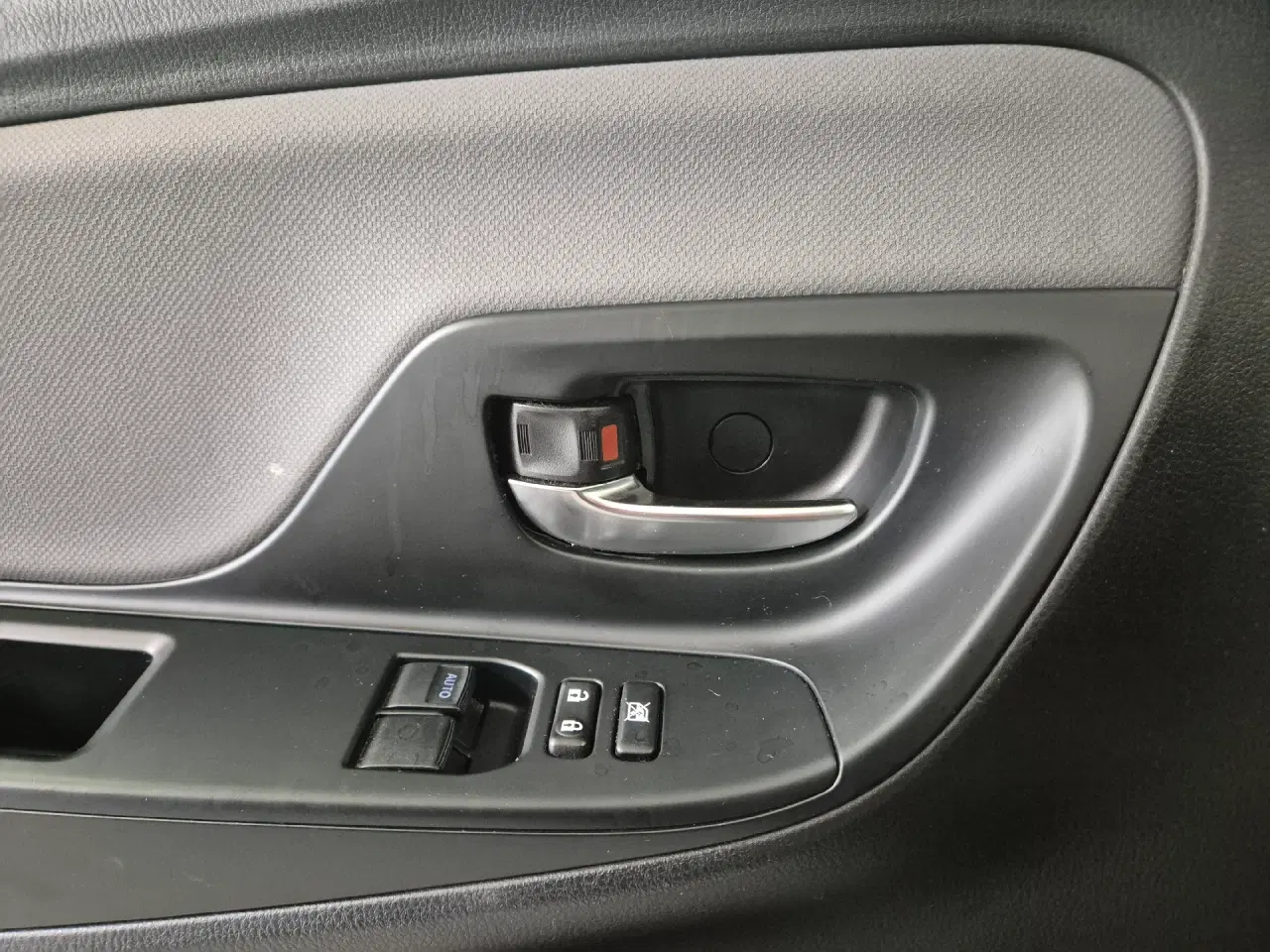 Billede 15 - Toyota Yaris 1,5 Hybrid H2 E-CVT 100HK 5d Trinl. Gear