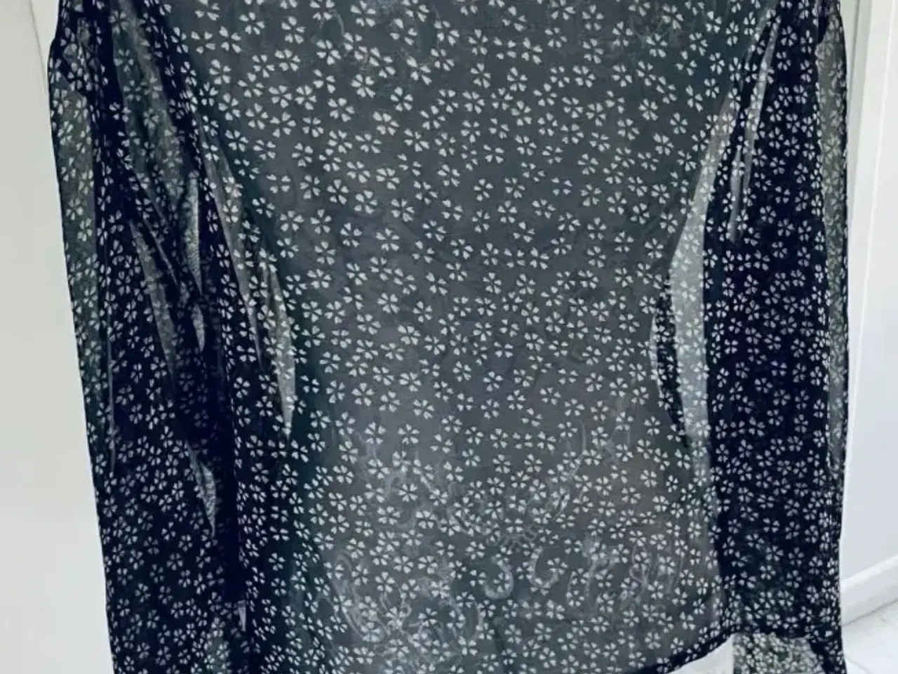 Billede 3 - Bluse fra Ofelia