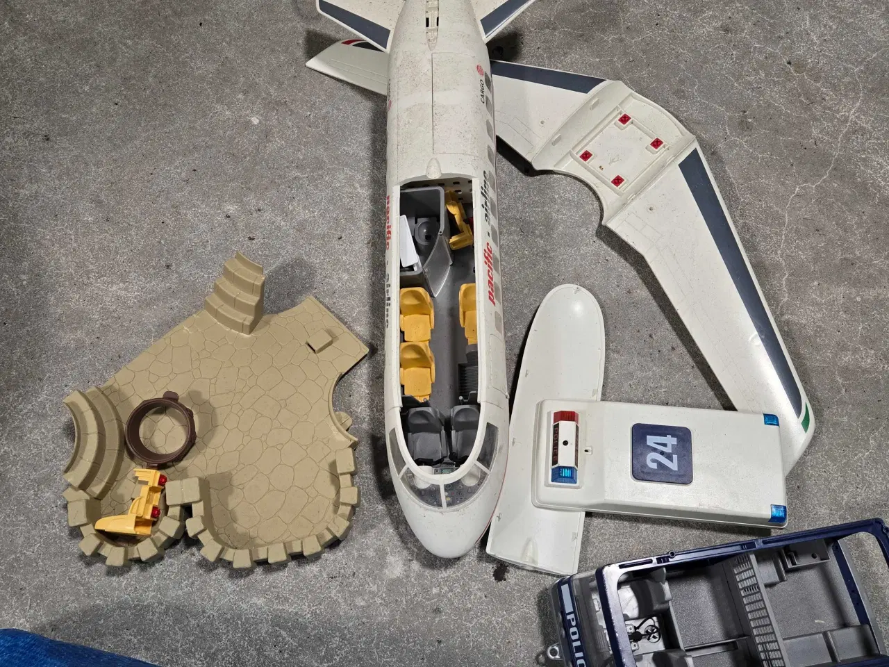 Billede 5 - Forskelligt legetøj fra barndommen