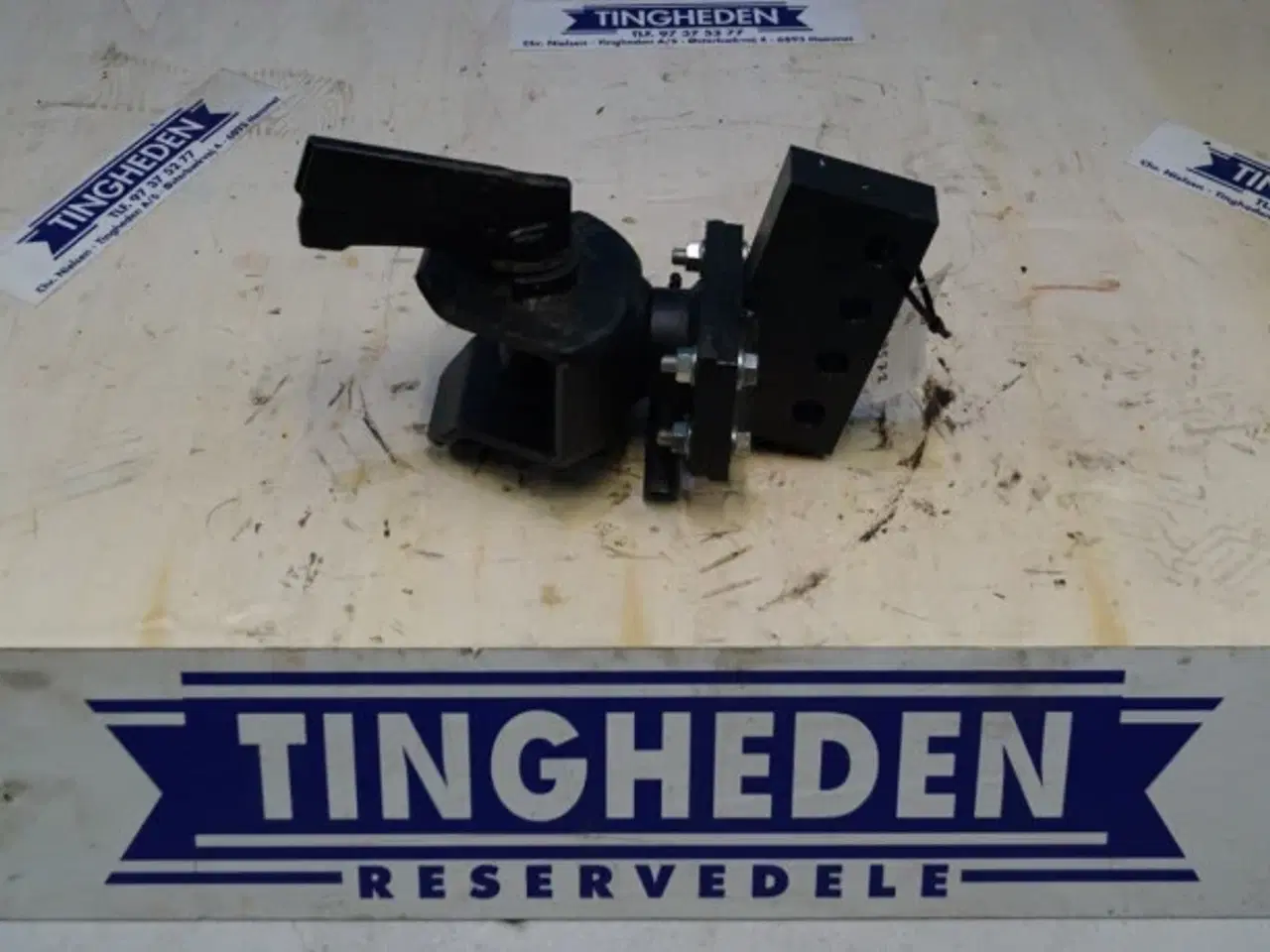 Billede 1 - John Deere 3720 Hitch LVBM19572