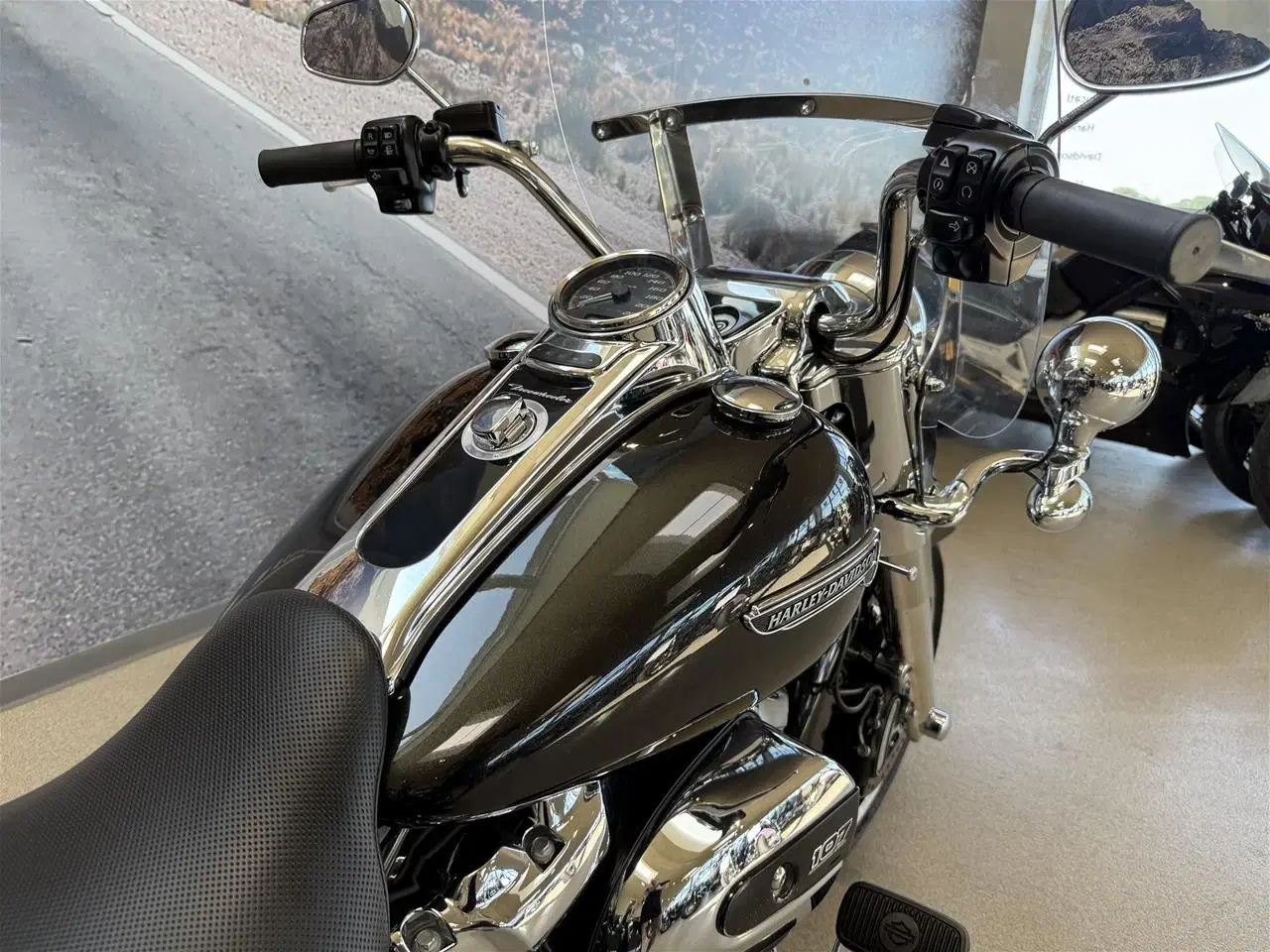 Billede 12 - Harley-Davidson FLRT Freewheeler Trike 107"