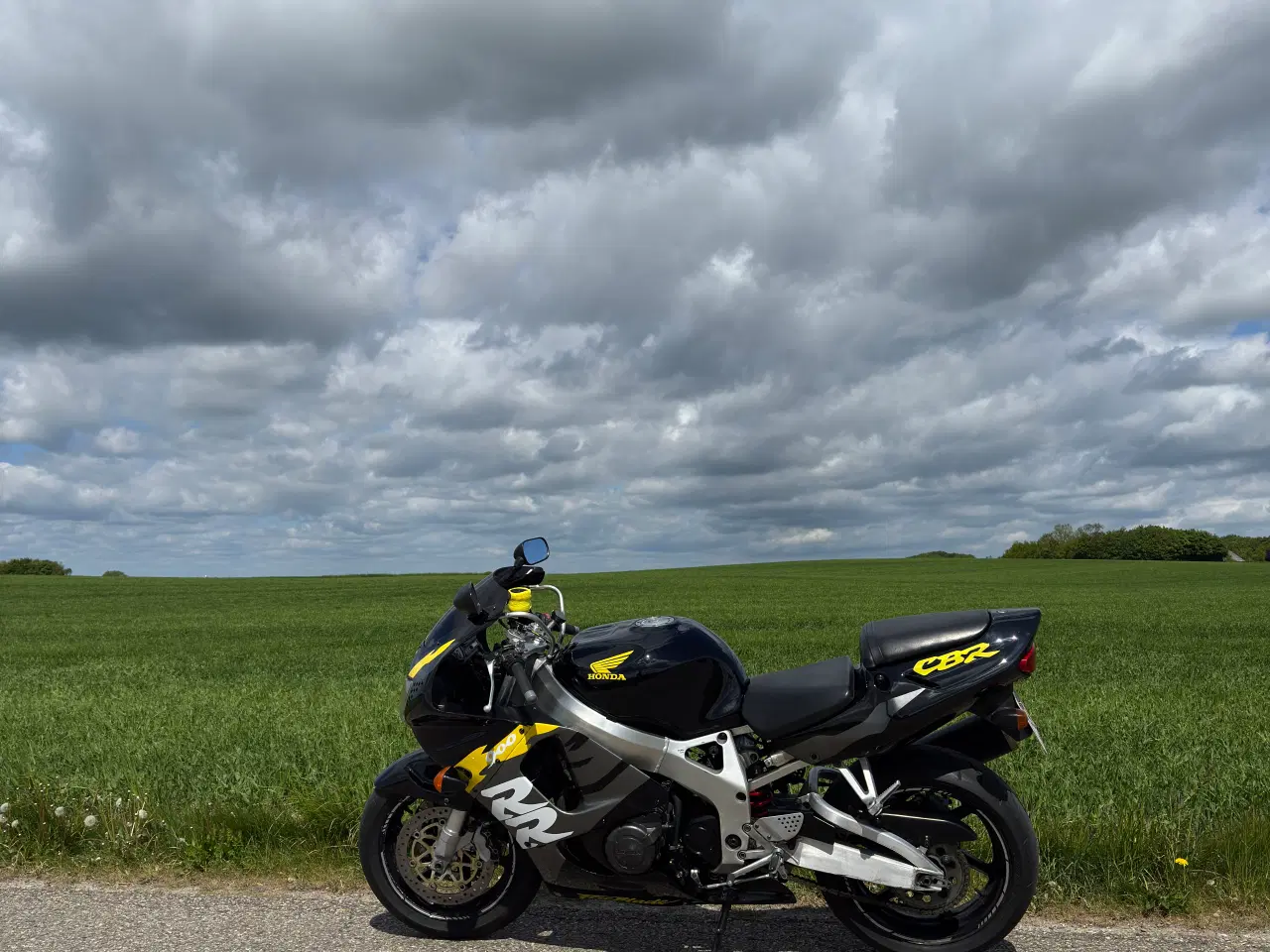 Billede 2 - Honda cbr 900RR evt bytte 