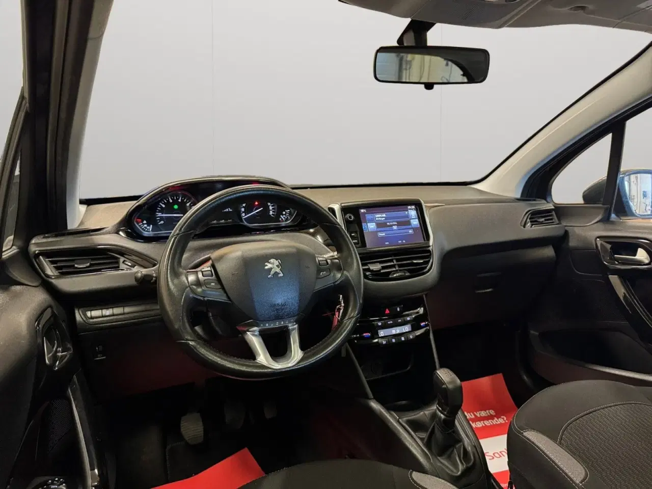 Billede 5 - Peugeot 208 1,2 VTi 82 Chili Sky+