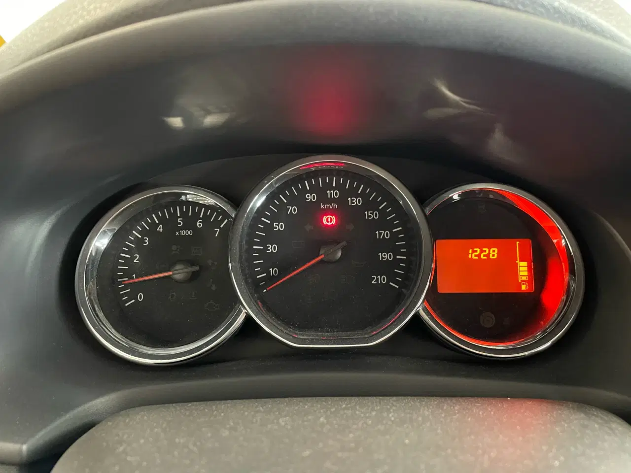 Billede 8 - Dacia Sandero 0,9 Tce Family Edition Start/Stop 90HK 5d