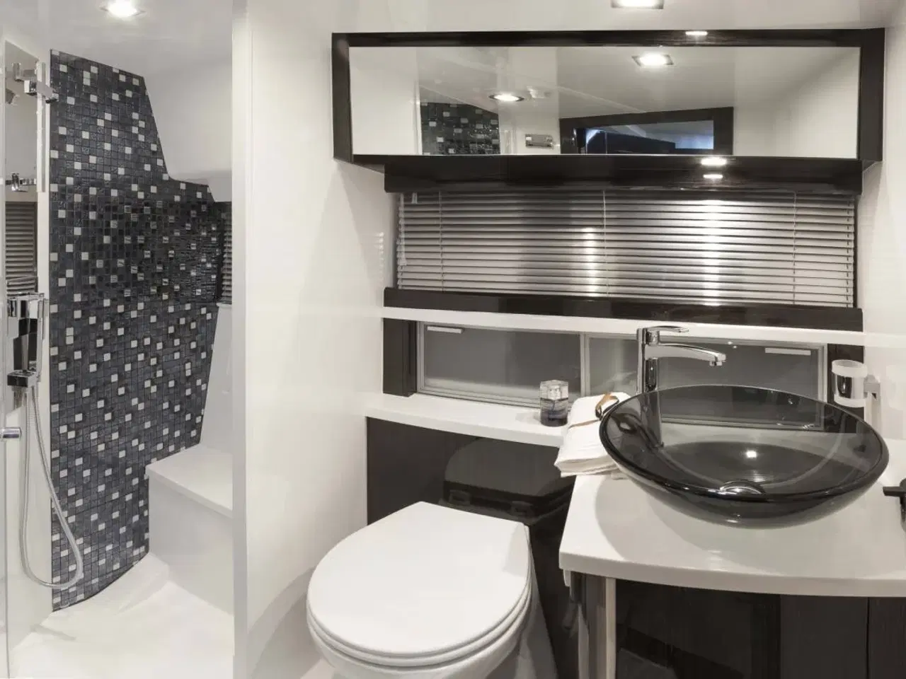 Billede 61 - Galeon 430 SKY - 2XD4-300/Udstyr - 2023