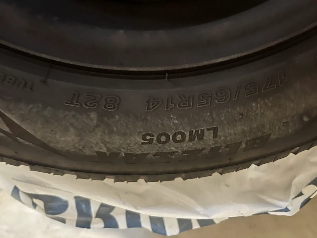 Billede 4 - Vinterdæk med fælge