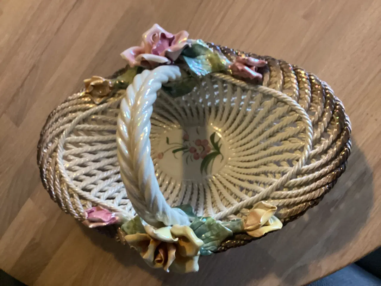 Billede 2 - Italiensk porcelænsskål sælges.