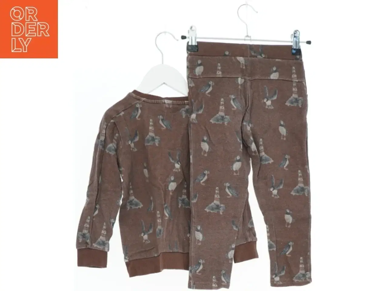 Billede 2 - Sæt med bluse og bukser med fugle-motiv fra Name It (str. 98)