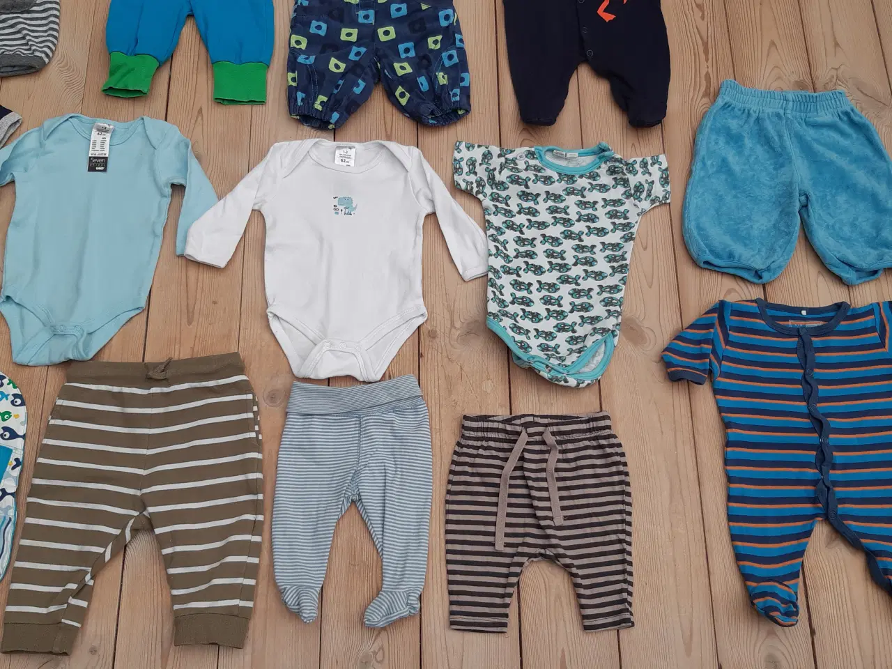 Billede 5 - STR 50/56 og 62/68 - OGSÅ NYT TØJ - se alle fotos