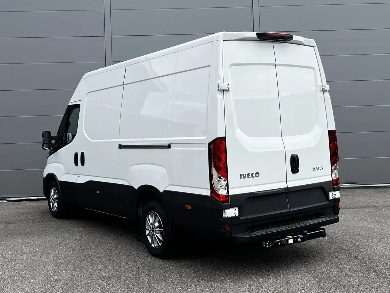 Billede 4 - Iveco Daily 3,0 35S18 12m³ Van AG8