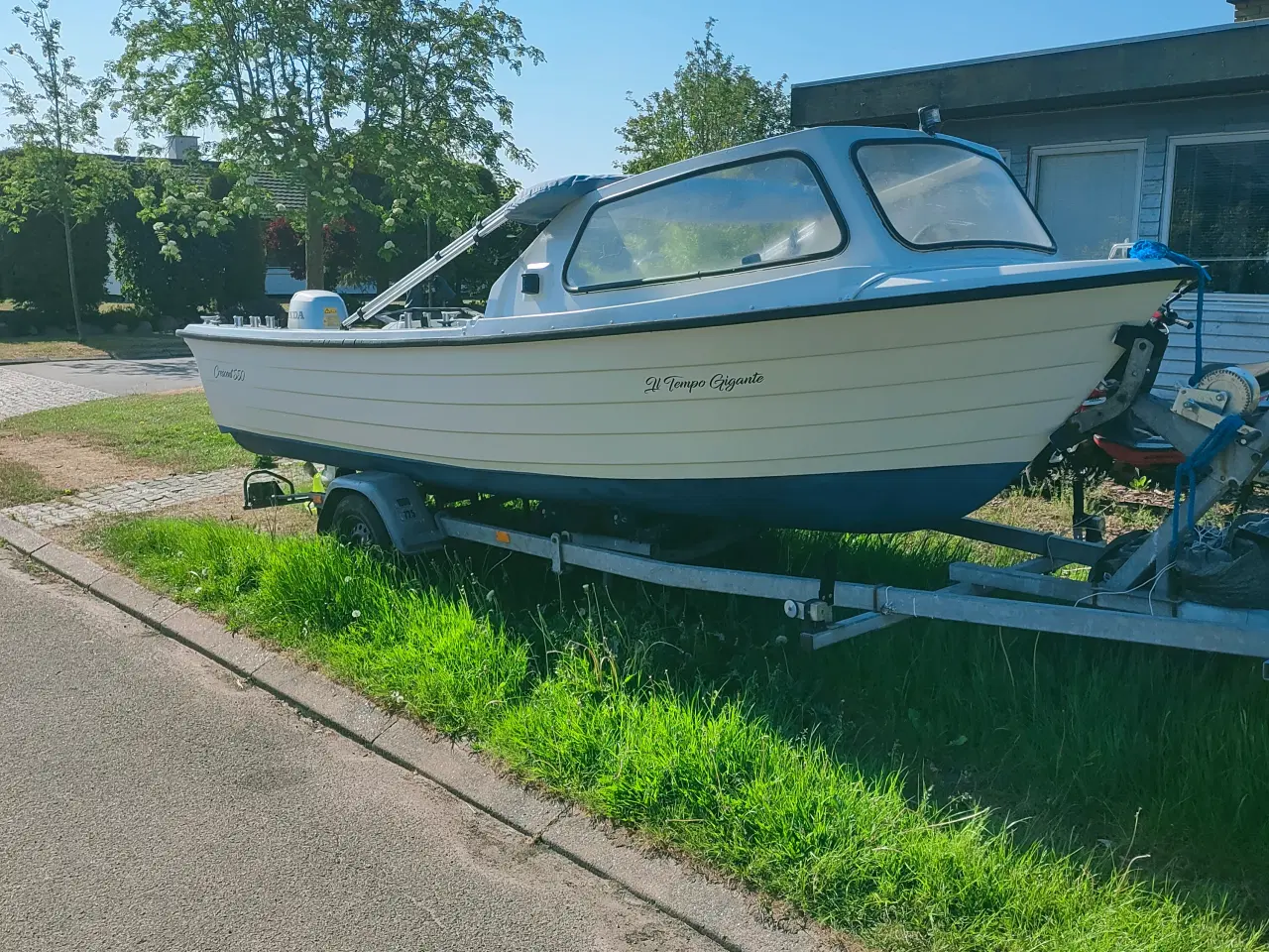 Billede 1 - dejlig fiske båd