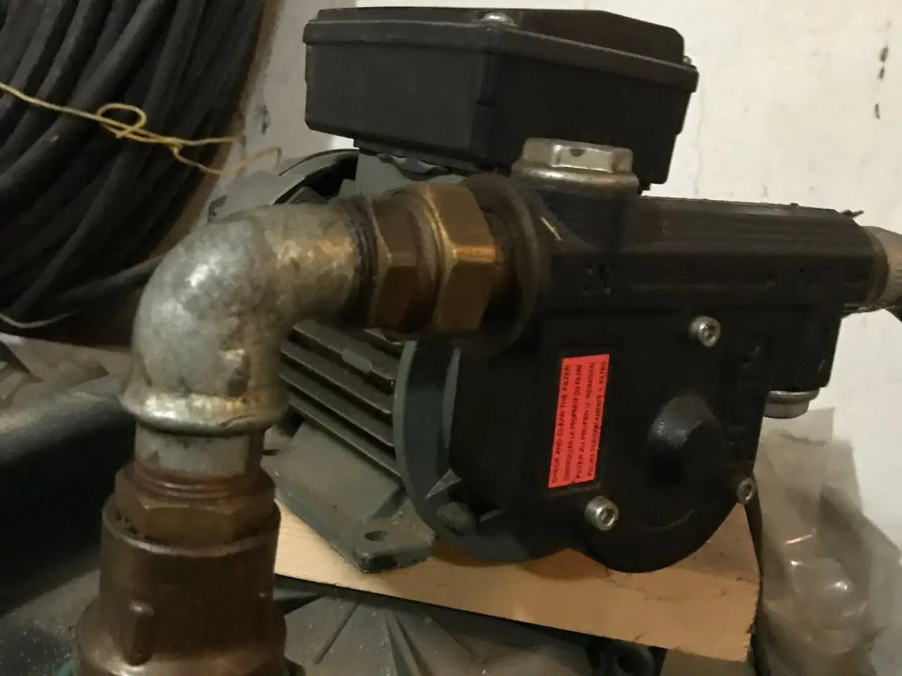Billede 6 - Olietank 1200 L. M/ elpumpe