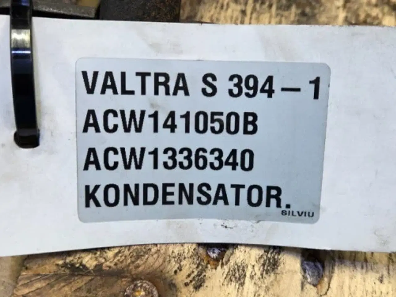 Billede 9 - Valtra S394 Køler ACW141050B