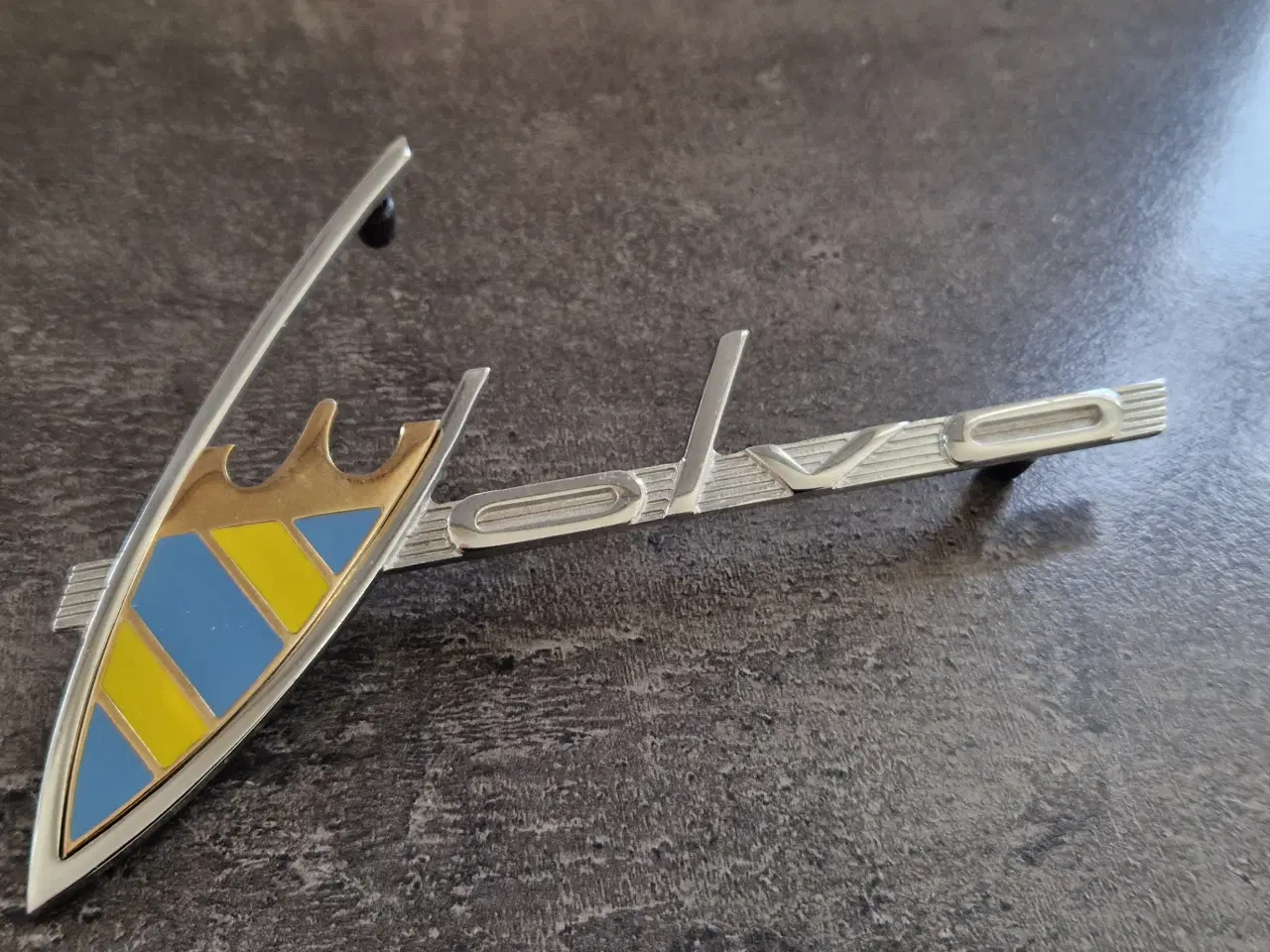 Billede 3 - Volvo p1800 Emblem