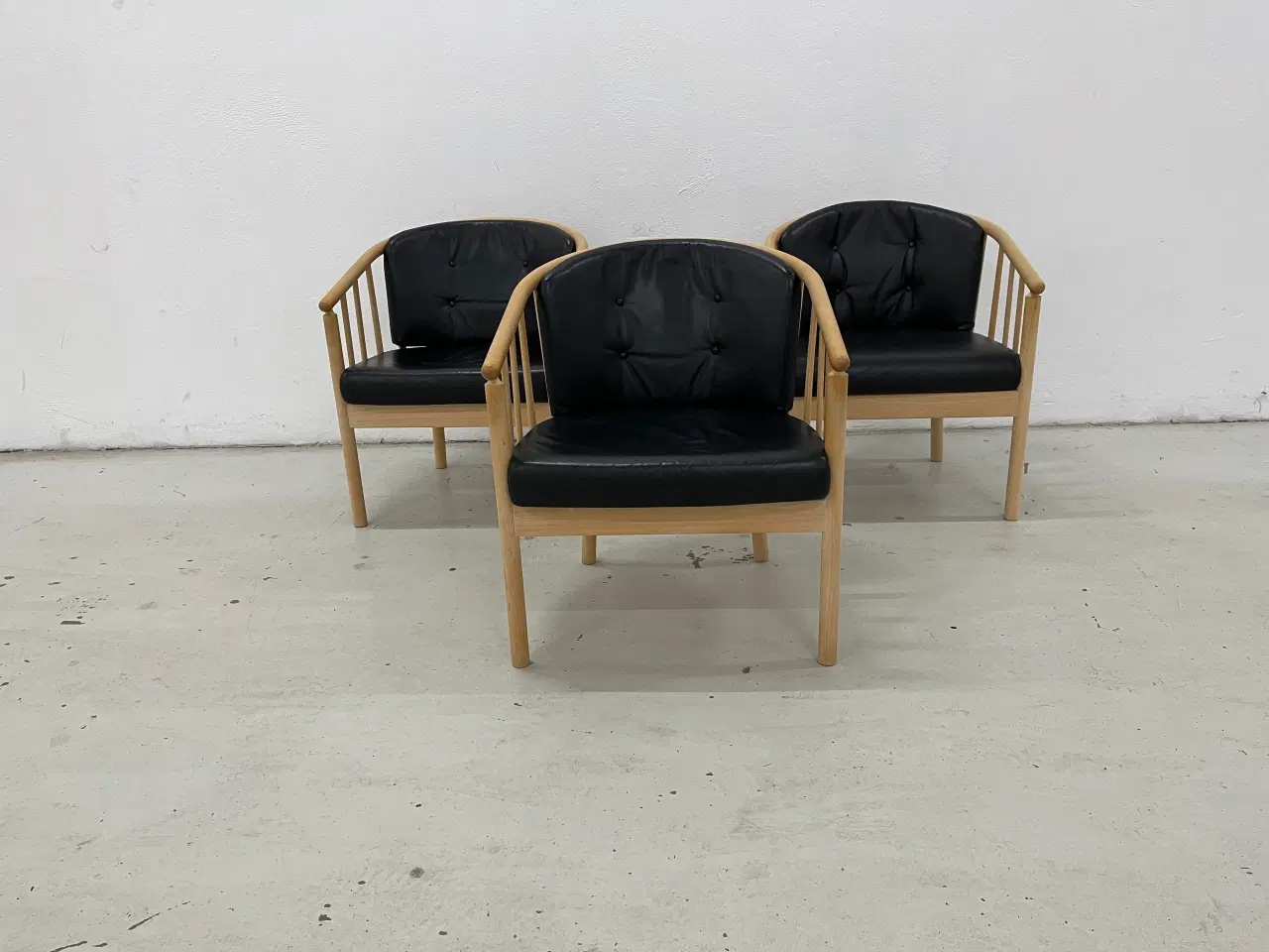 Billede 2 - Stouby Bella Loungestole med sort semianilin læder