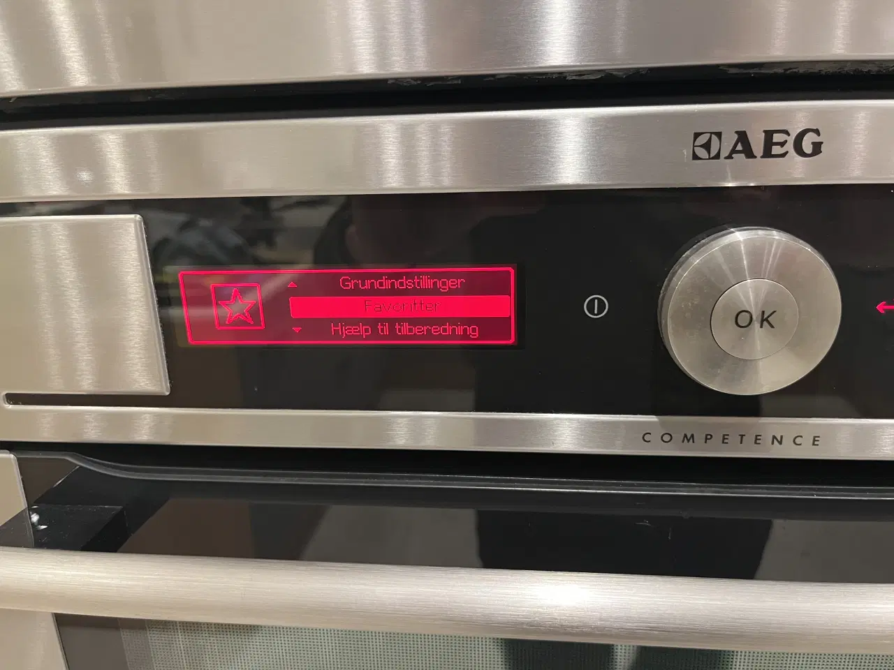 Billede 4 - To AEG indbygningsovne – kompaktovn samt dampovn