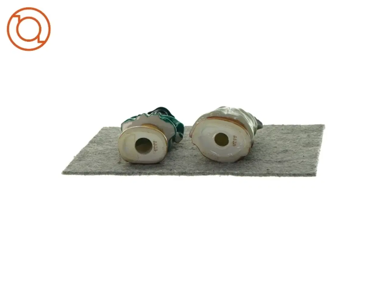Billede 4 - Dekorativ figurer 2 stk. (str. 15 x 7cm)