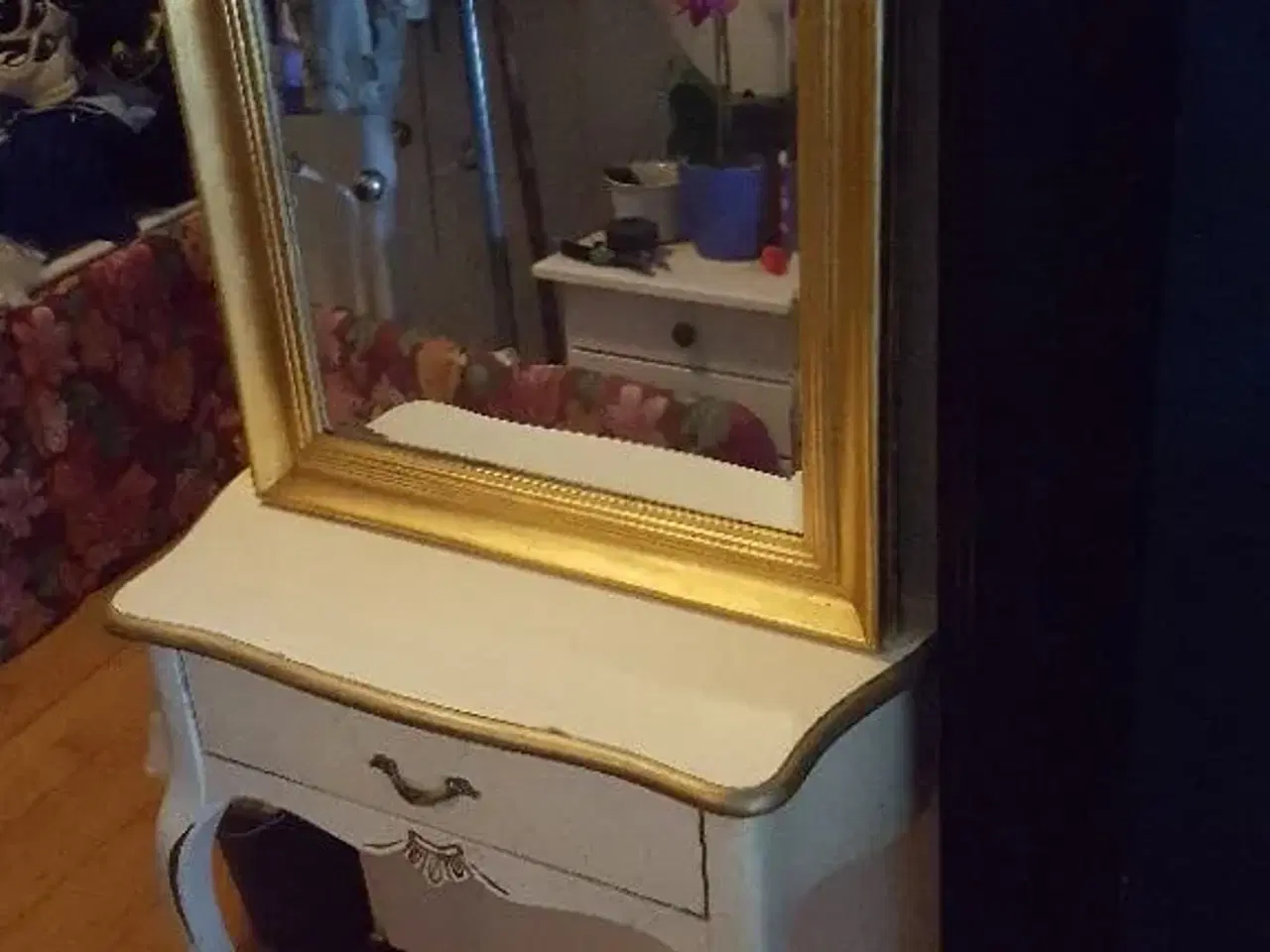 Billede 1 - Spejl med lille kommode