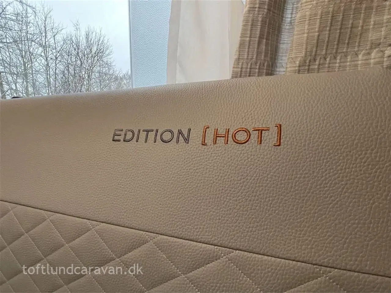 Billede 10 - 2025 - Weinsberg CaraOne 480 EU HOT EDITION   FABRIKSNY HOT 2025 kampagnevogn med masser af udstyr. BYGGET AF KNAUS/ TABBERT, NU PÅ LAGER