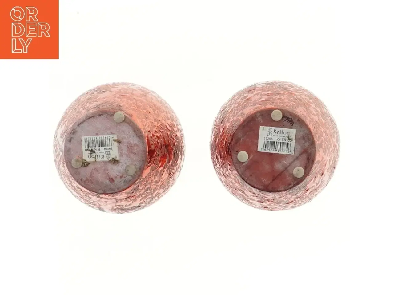 Billede 3 - Røde dekorative urtepotteskjulere fra Krifon (str. 2 stk Ø 13,5 cm længde 12 cm)