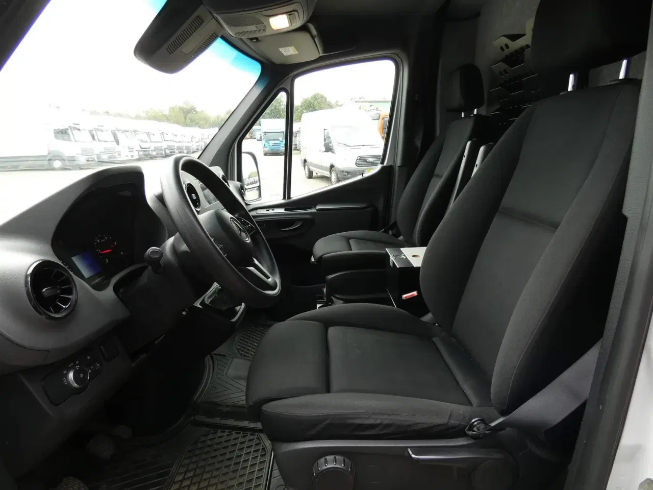 Billede 13 - Mercedes-Benz Sprinter 316 2,1 CDI A2 H2 RWD 163HK Van 6g