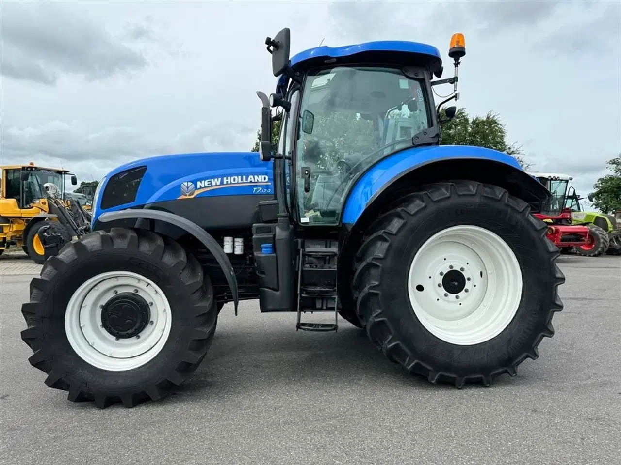 Billede 3 - New Holland T7.170 KUN 5800 TIMER OG FULD AFFJEDRING!