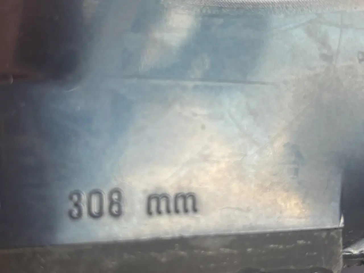 Billede 10 - Alpin Carving ski + stave og støvler