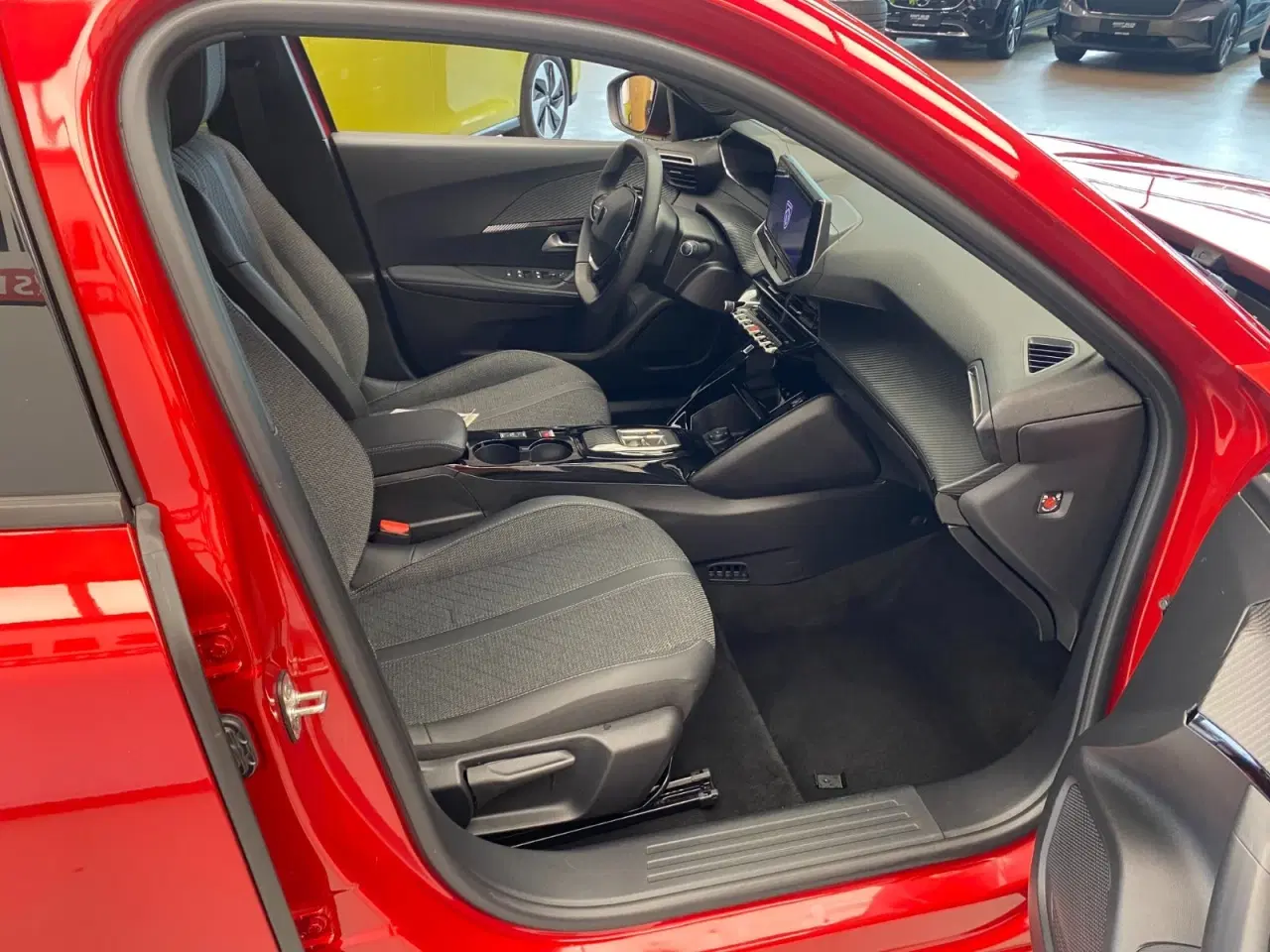 Billede 15 - Peugeot e-2008 54 Allure