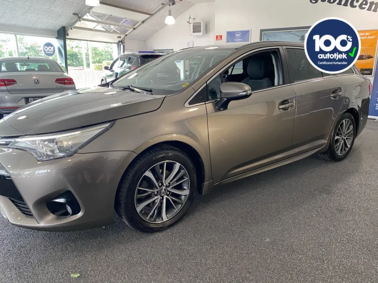 Billede 1 - Toyota Avensis 1,8 VVT-i T2 Premium Touring Sports