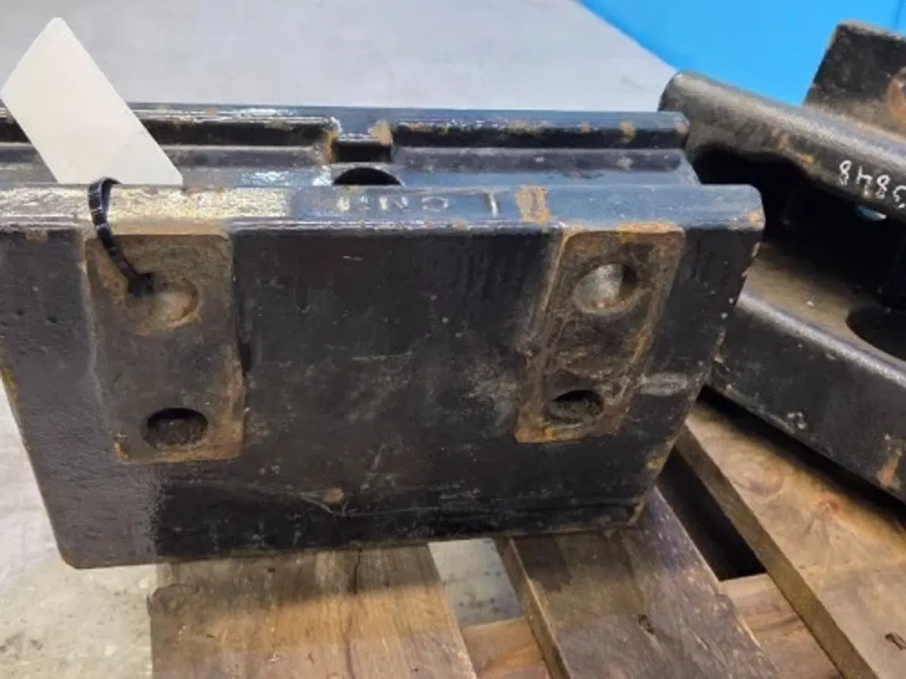 Billede 9 - Case Quantum 85C Support 47123848  3Stk