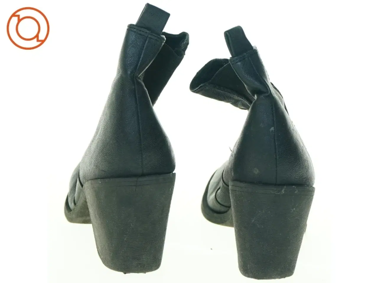 Billede 7 - Sorte støvler (str. 37)