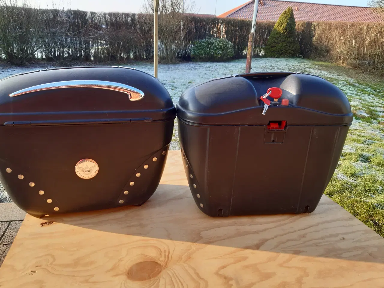 Billede 1 - Givi Sidetasker M Monteringsbøjler