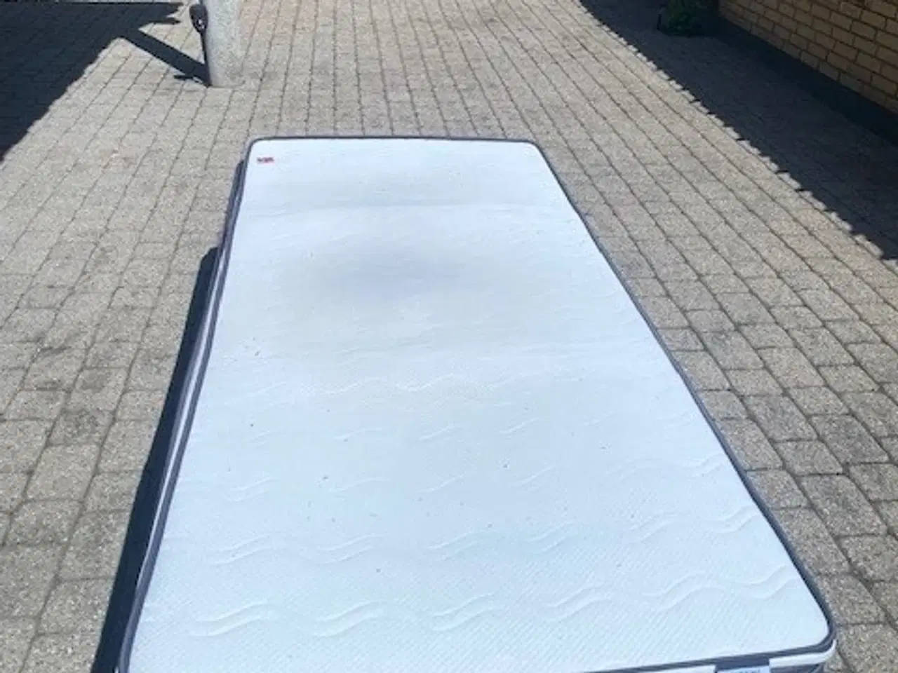 Billede 2 - Box seng 90 X 200 cm 
