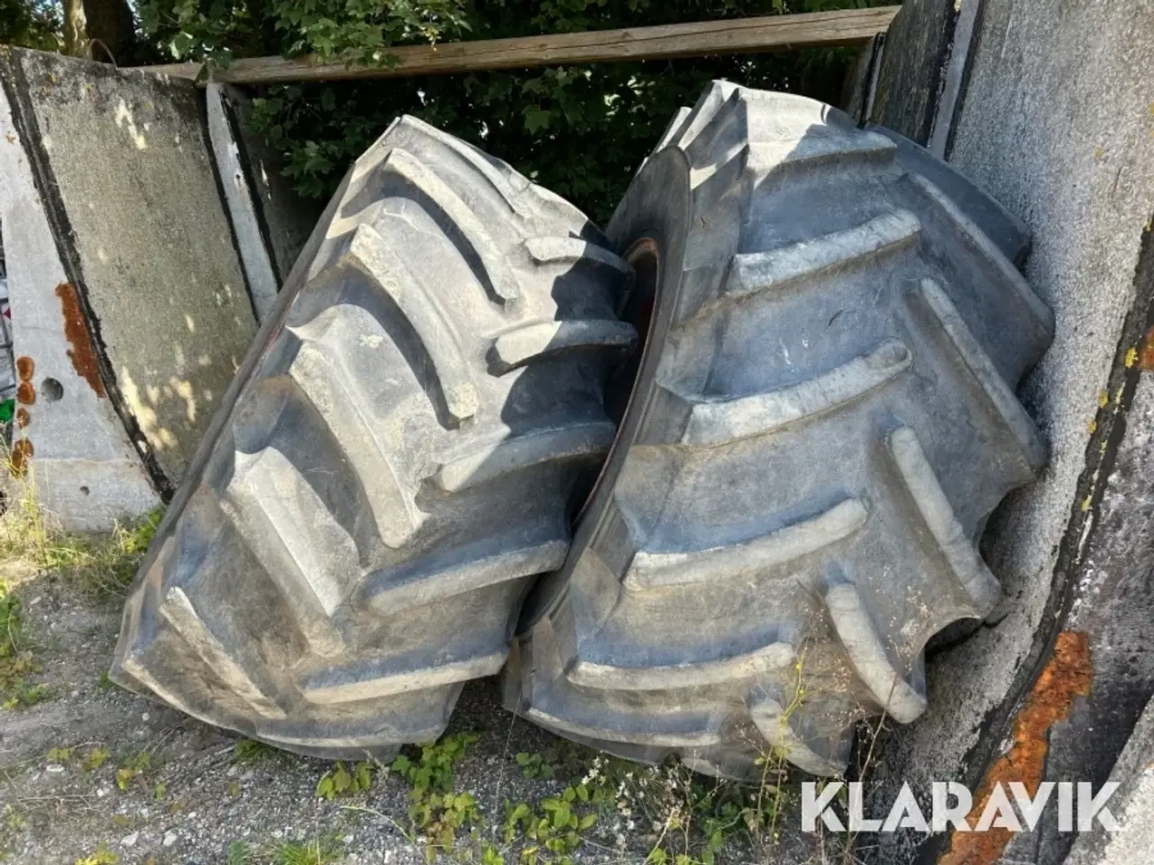 Billede 3 - Landbrugshjul 30.5LR32 2 styk