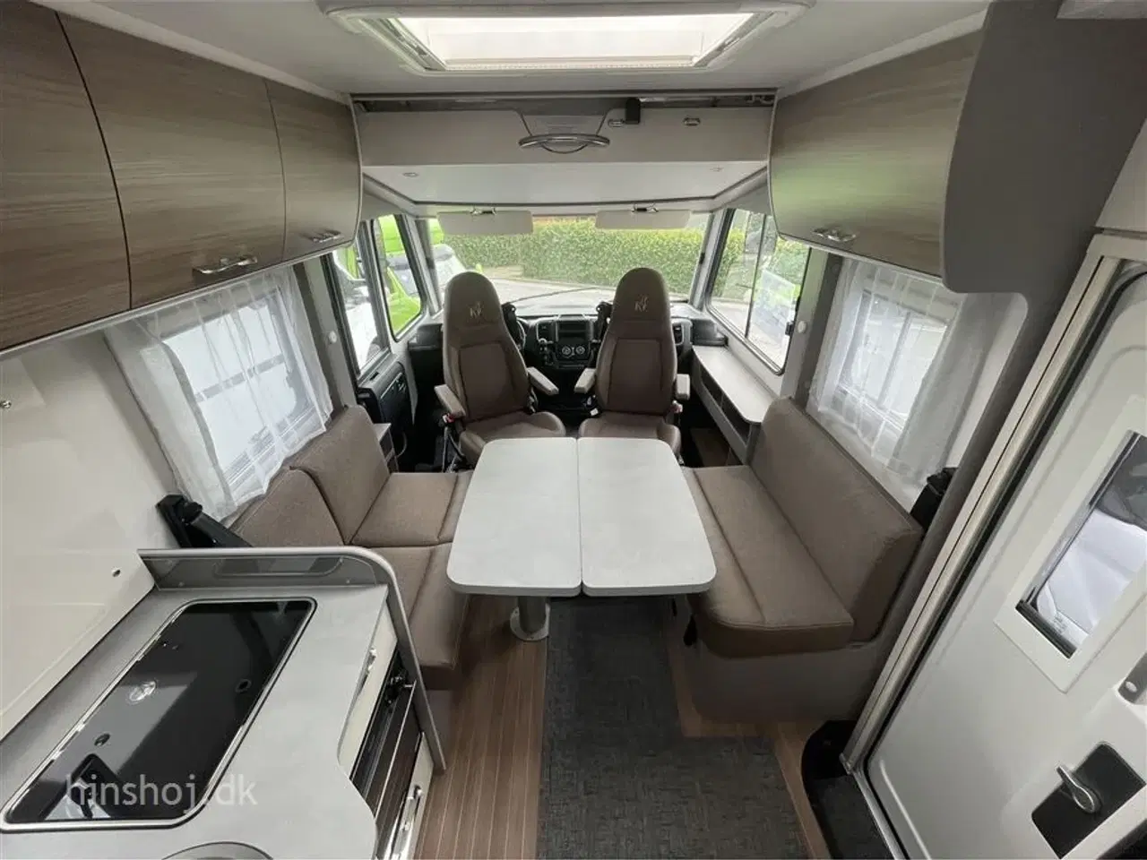 Billede 19 - 2023 - Etrusco I 7400 SBC   Fuld integreret Autocamper med enkelsenge fra Hinshøj Caravan