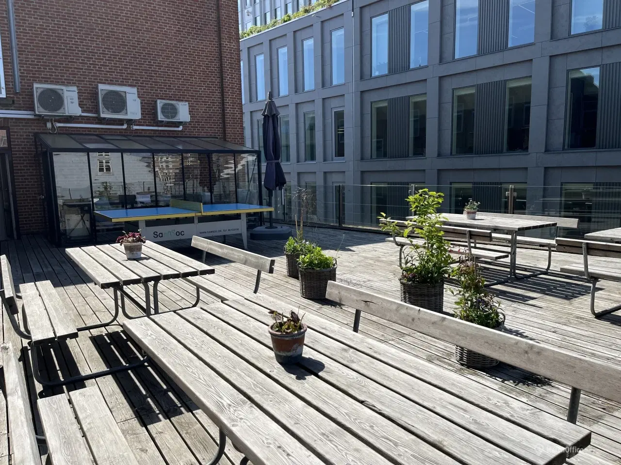 Billede 2 - Flyt ind i fællesskabet – midt i Aarhus C" ✨ 📍 Åboulevarden 3. 2.sal, Aarhus C