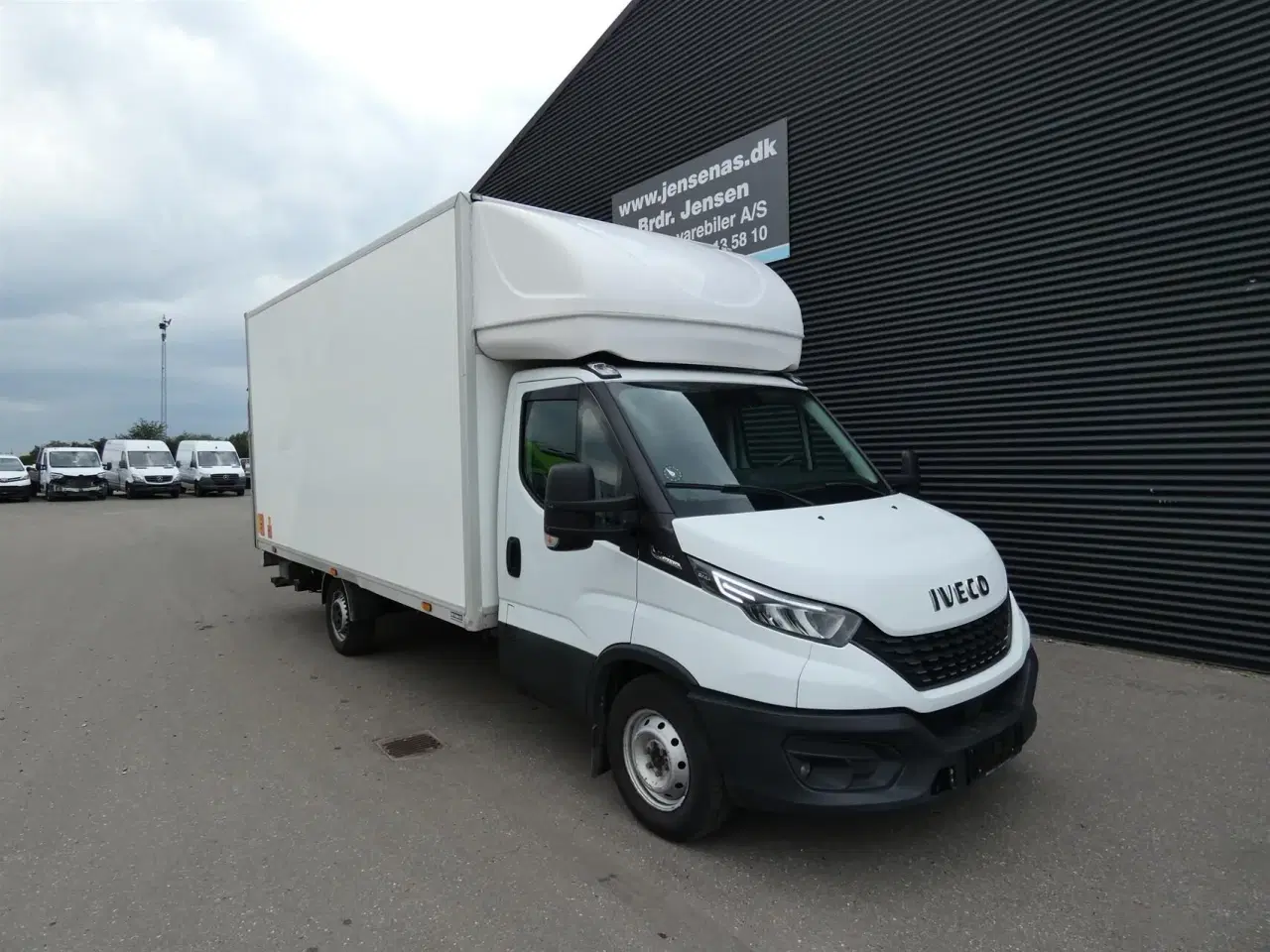 Billede 2 - Iveco Daily 35S18 4100mm 3,0 D 180HK Ladv./Chas. 8g Aut.