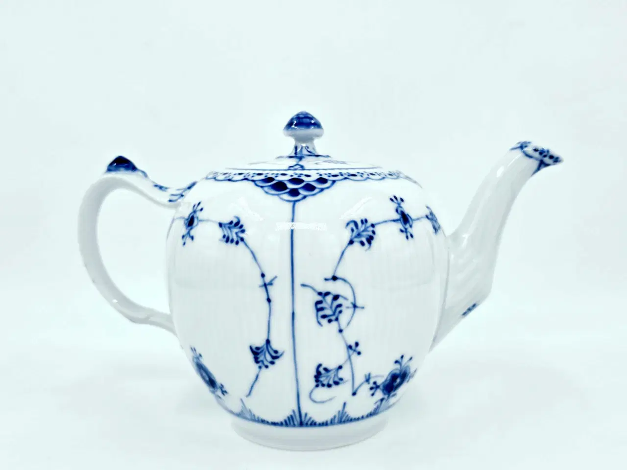 Billede 5 - Musselmalet Halvblonde Tekande Porcelæn 