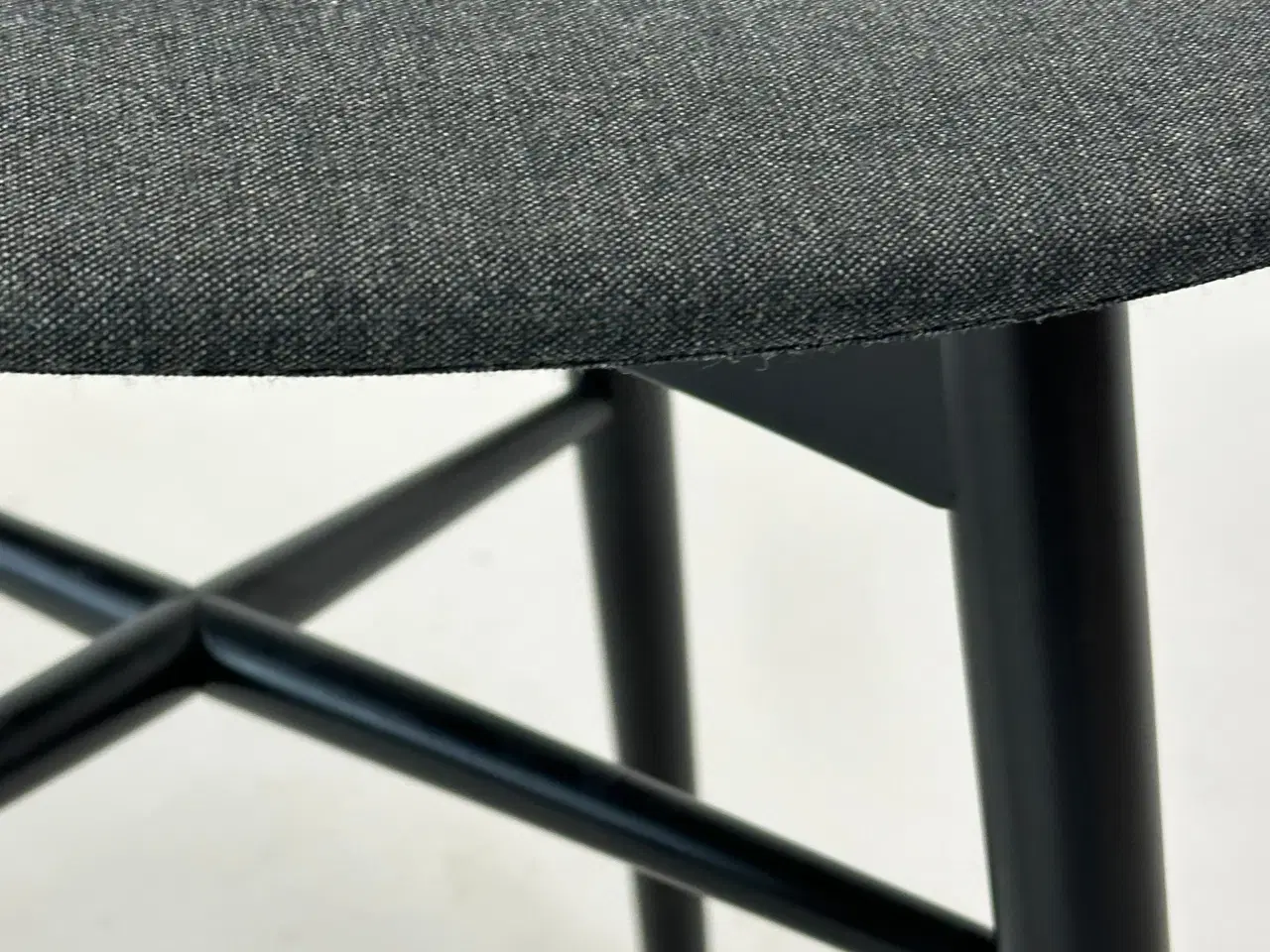 Billede 9 - Langue Original Stol (Anthracite grey) fra NORR11