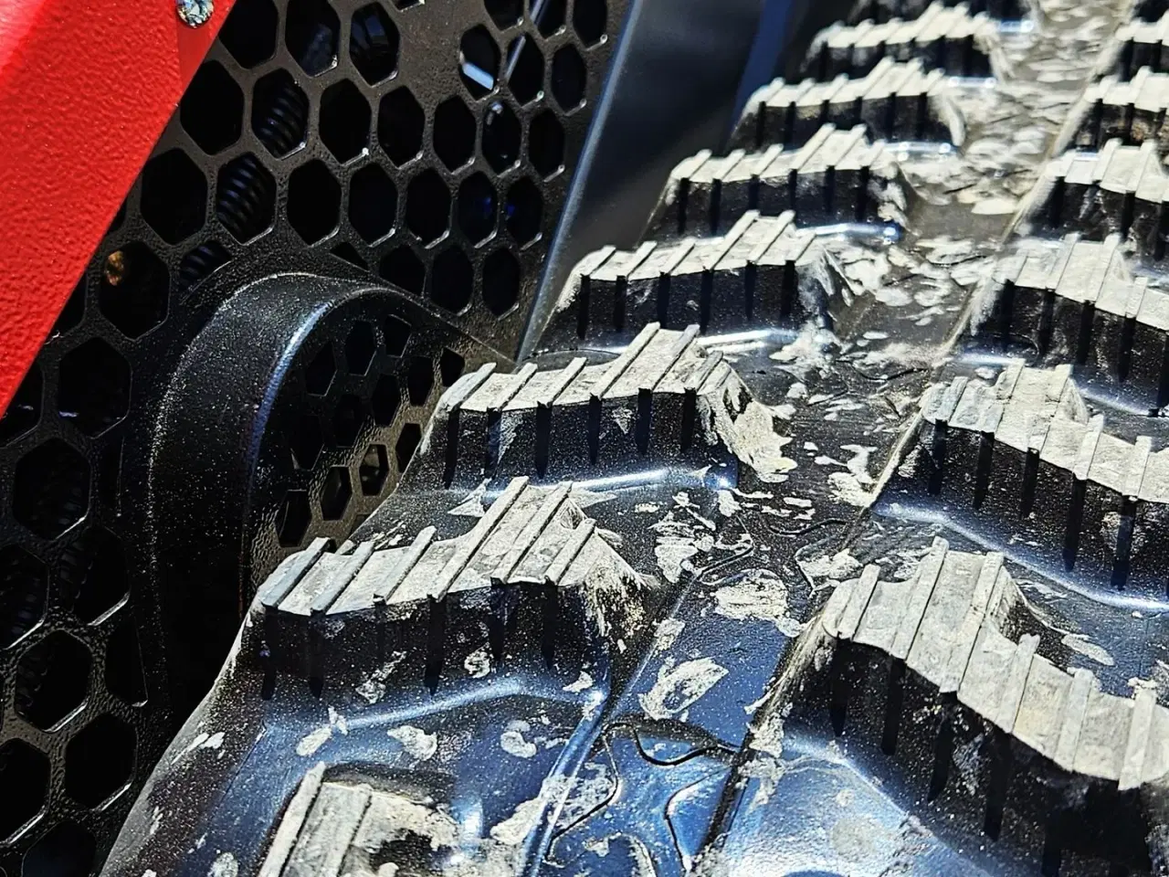 Billede 12 - Bluebird FM 24-70 / fjernstyret skråningsklipper / fabriksny