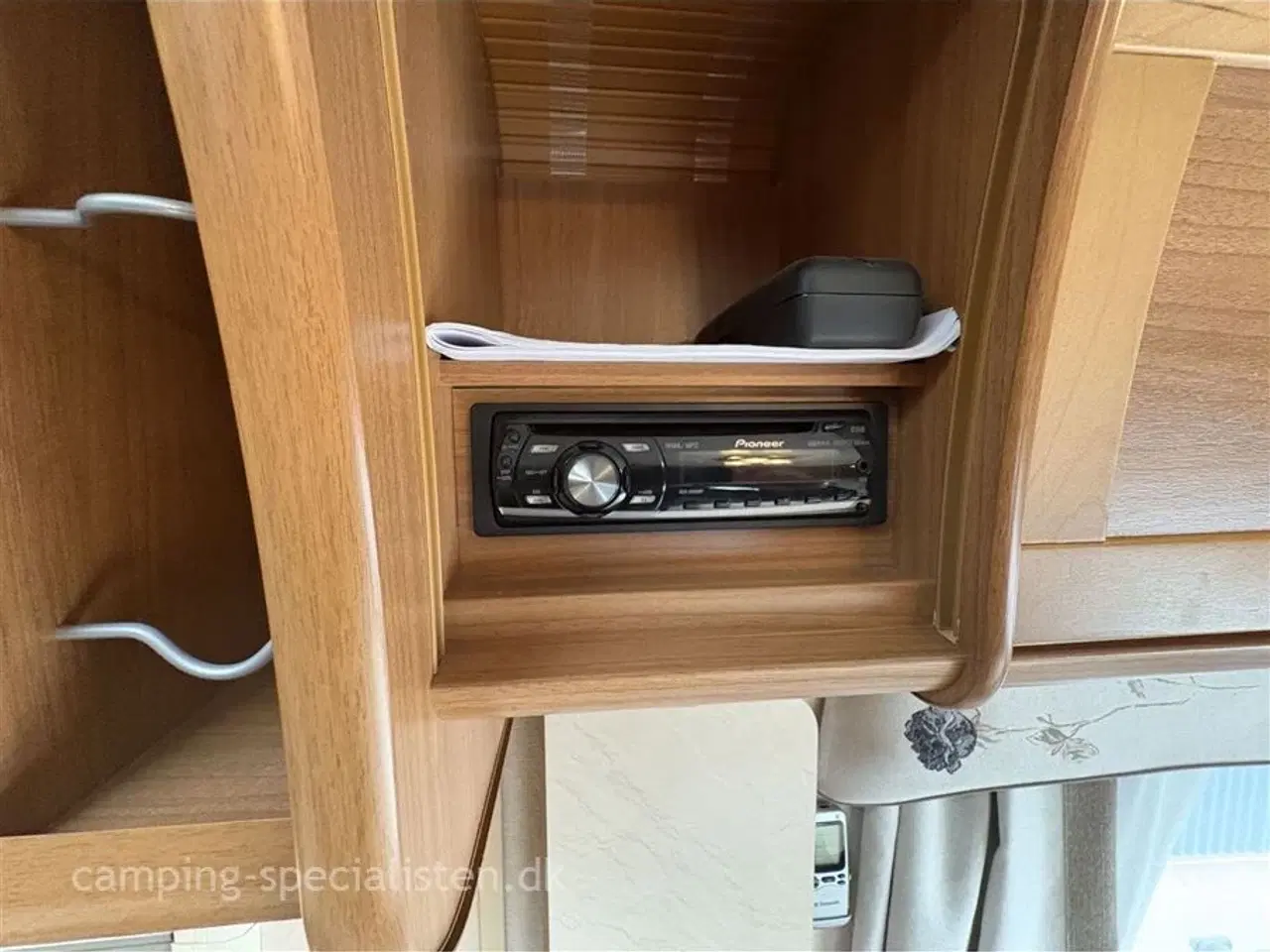 Billede 12 - 2009 - Kabe Briljant XL   Kabe Briljant XL XV2 2009 - Se den nu hos Camping-Specialisten.dk