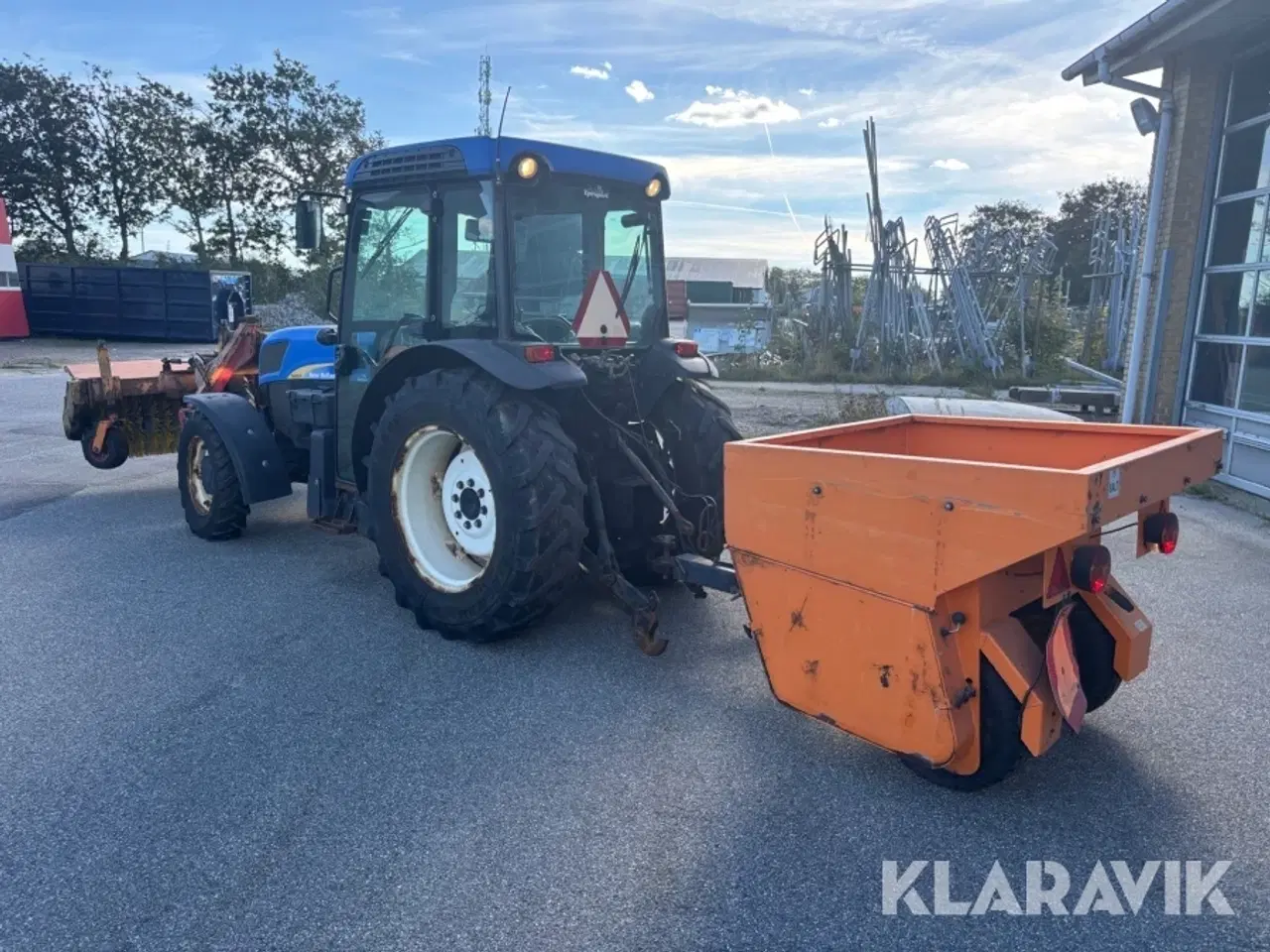 Billede 6 - Traktor New Holland T4050F 4WD