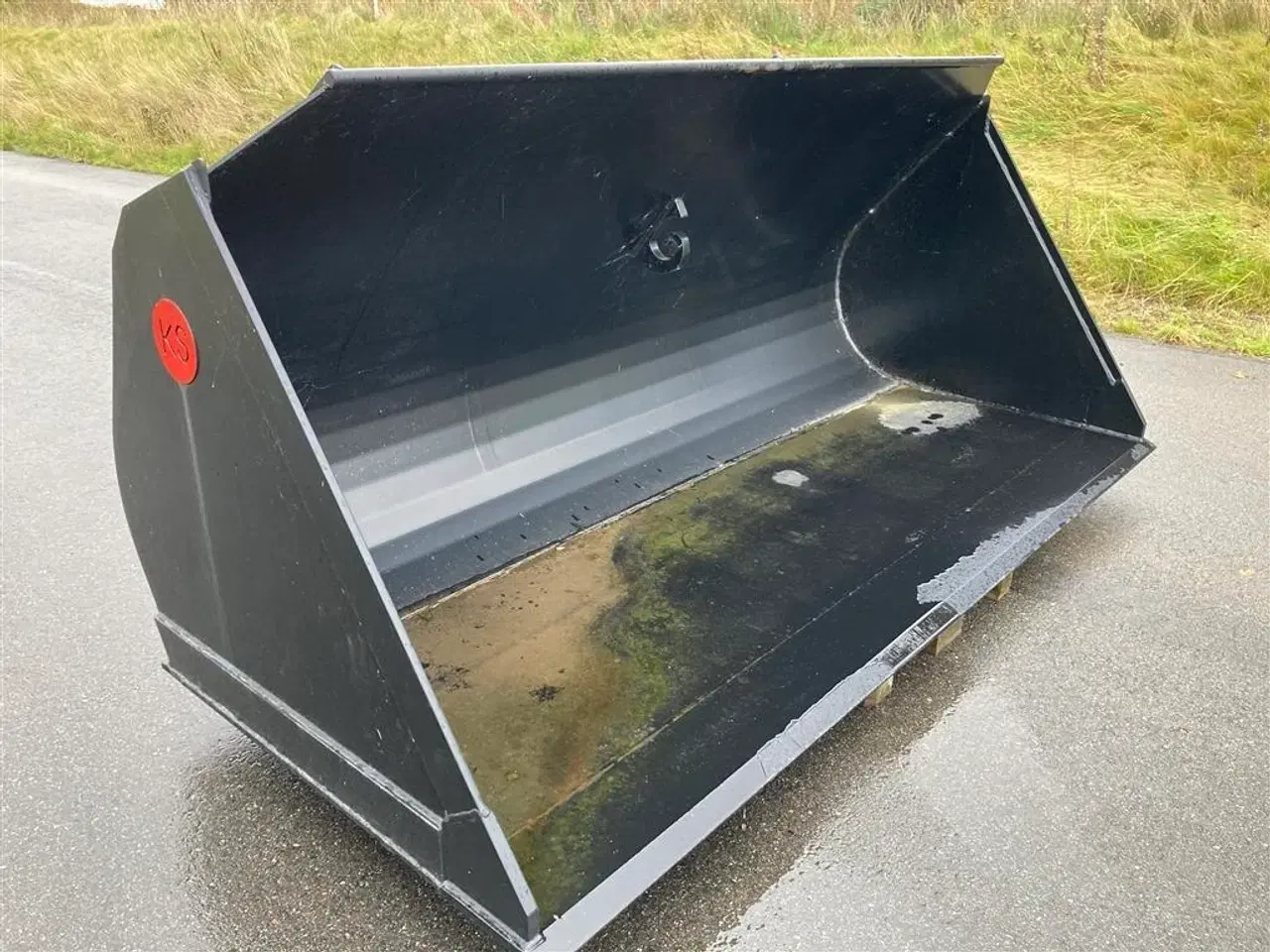 Billede 4 - Kirk Volvo kobling Stor Læsseskovl på 3000 cm og indhold på 3100 liter