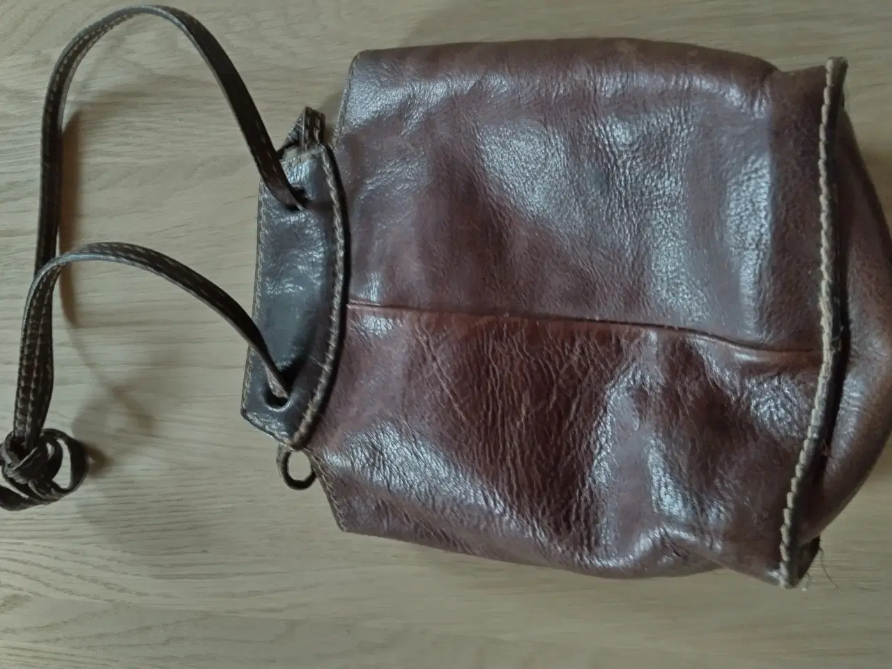 Billede 3 - Brun lædertaske 
