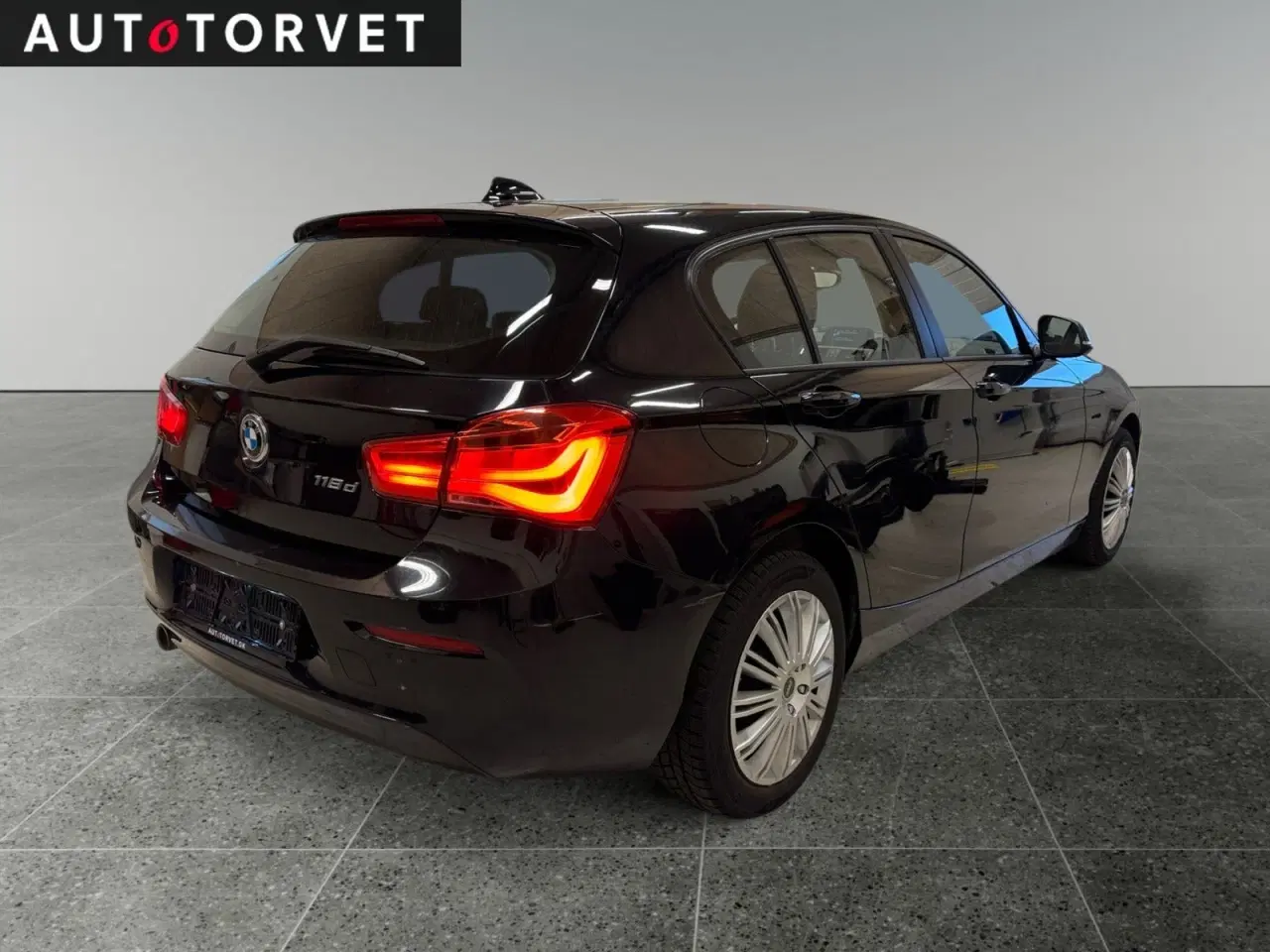Billede 4 - BMW 118d 2,0 Advantage aut.