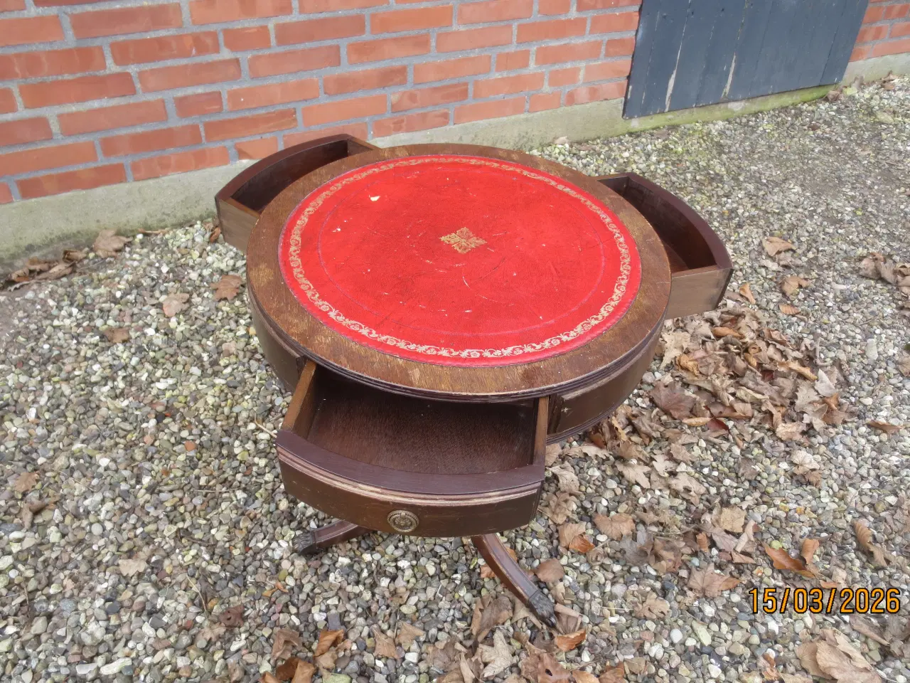 Billede 3 - 1 stk Rund Sidebord med 3 skuffer