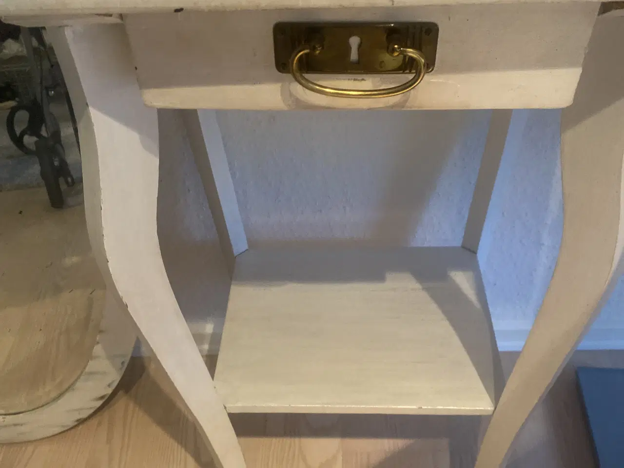Billede 1 - Sødt toiletmøbel. 