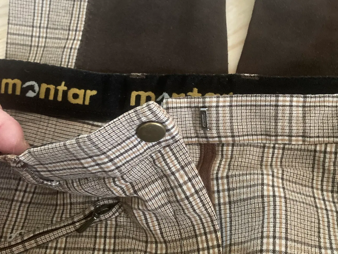 Billede 6 - Velholdte ridebukser fra Montar - str. 42.