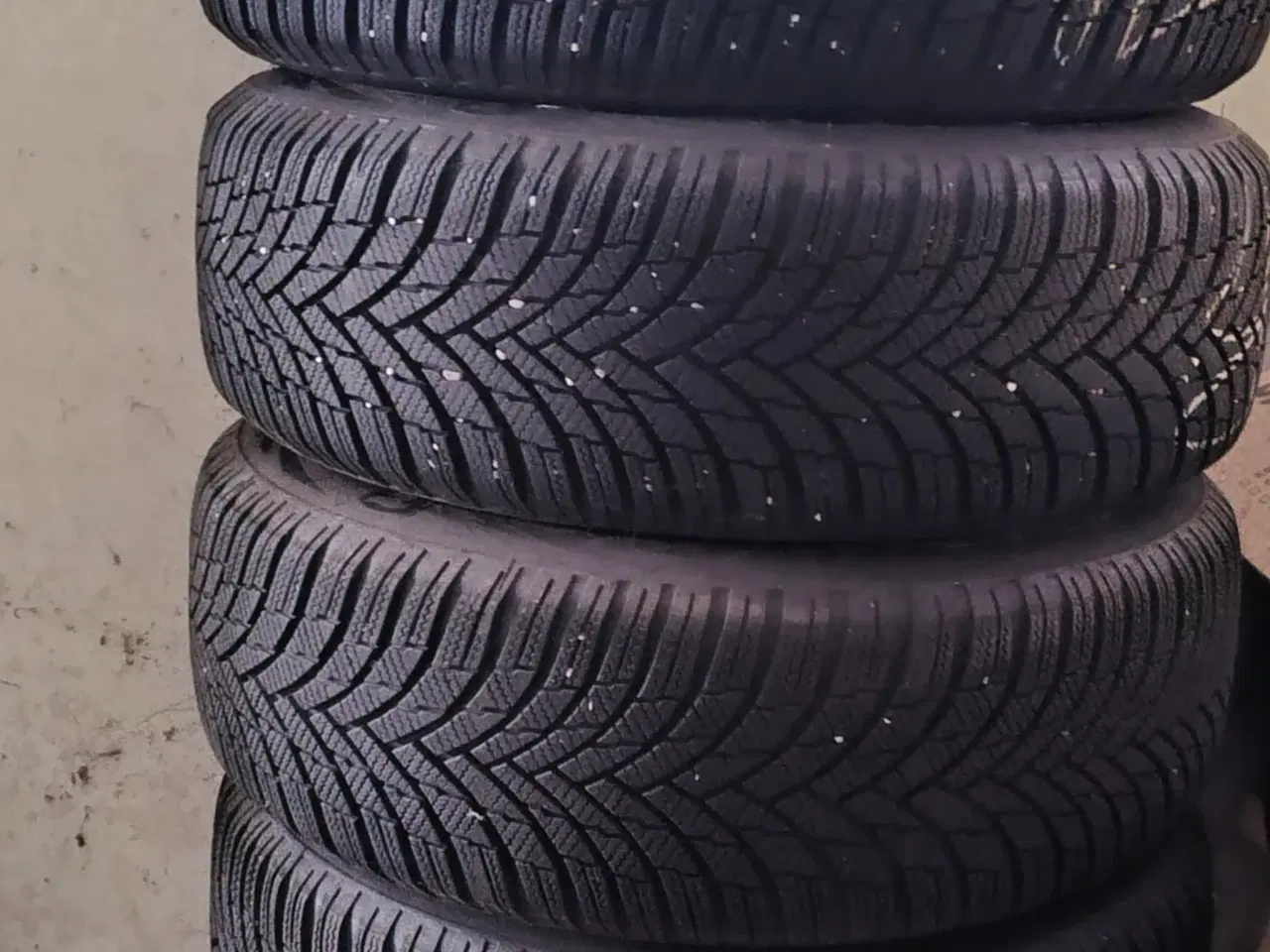 Billede 1 - Vinterdæk 205 60 r16 Mazda 3